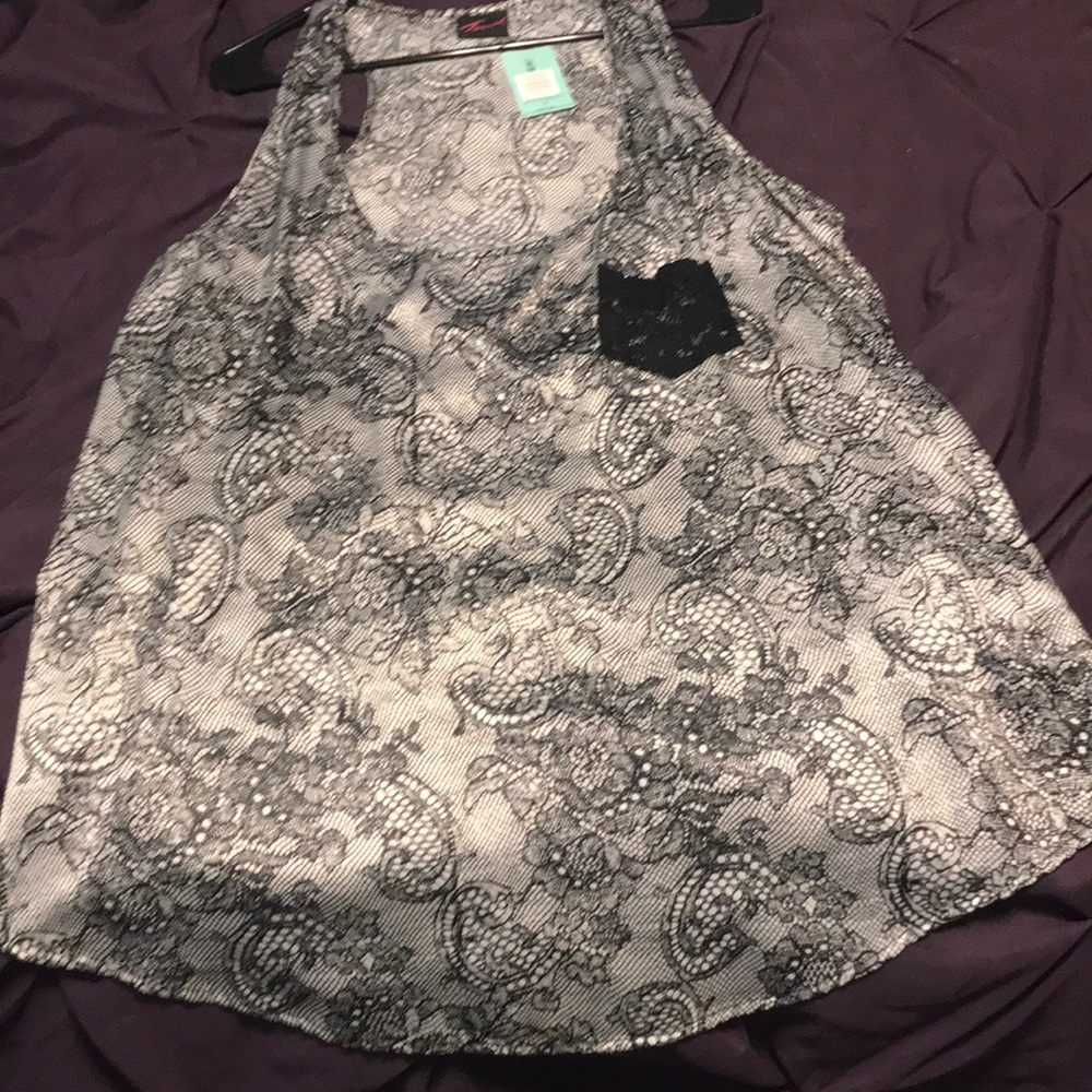 Silky tank